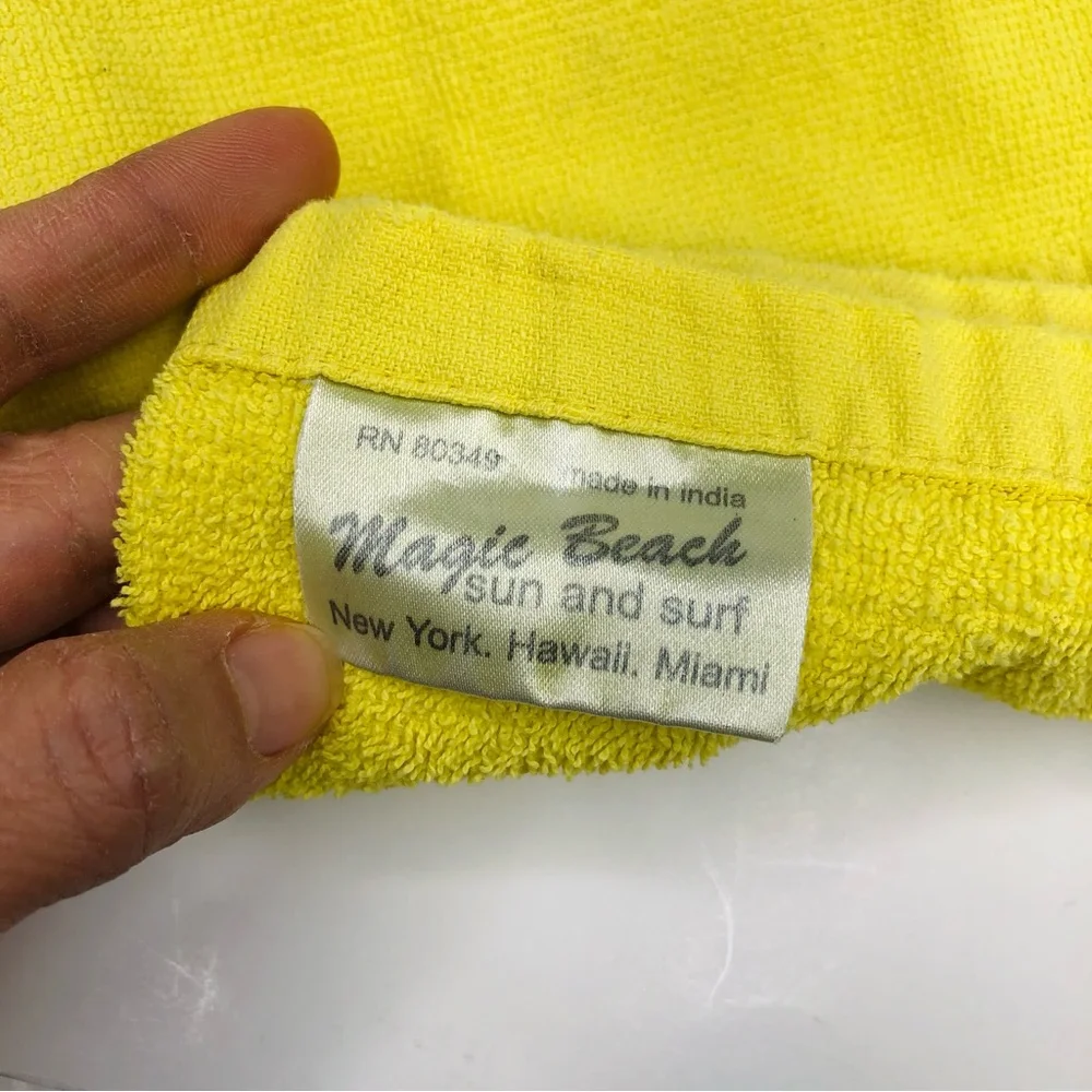 Vtg Magic Beach Towel Yellow Survivor Outwit Outplay Outlast Sun & Surf 30